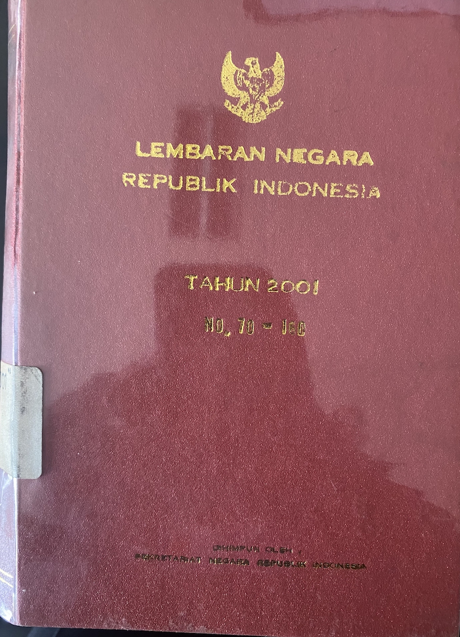 Cover Lembaran Negara Republik Indonesia Tahun 2001 No. 70-160