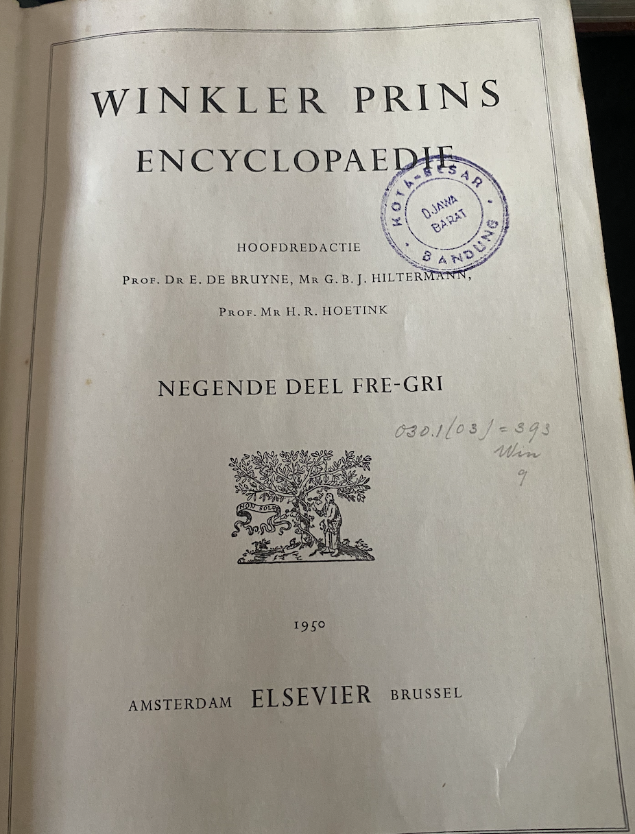 Cover Winkler Prins Encyclopaedie Negende Deel Fre-Gri