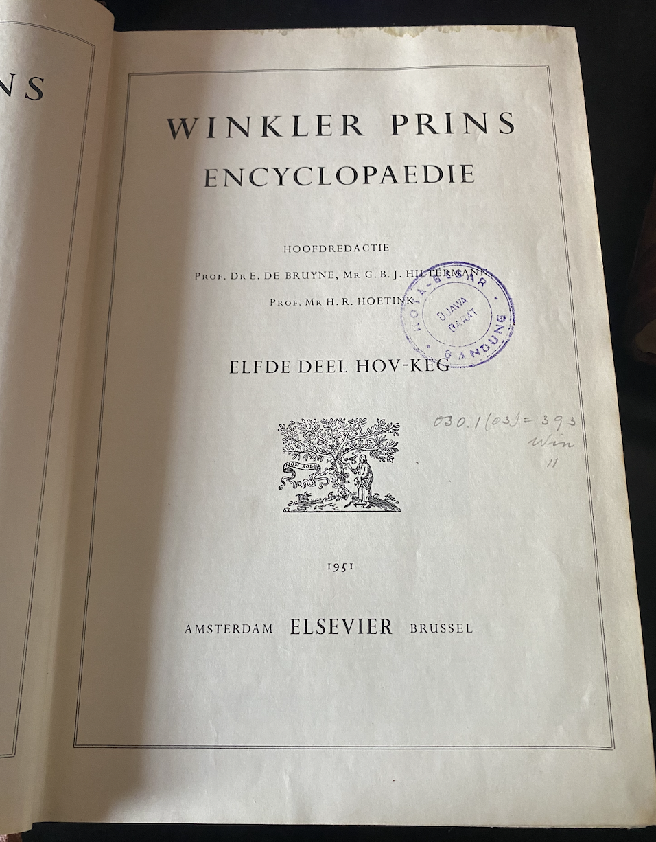 Cover Winkler Prins Encyclopaedie Elfde Deel Hov-Keg