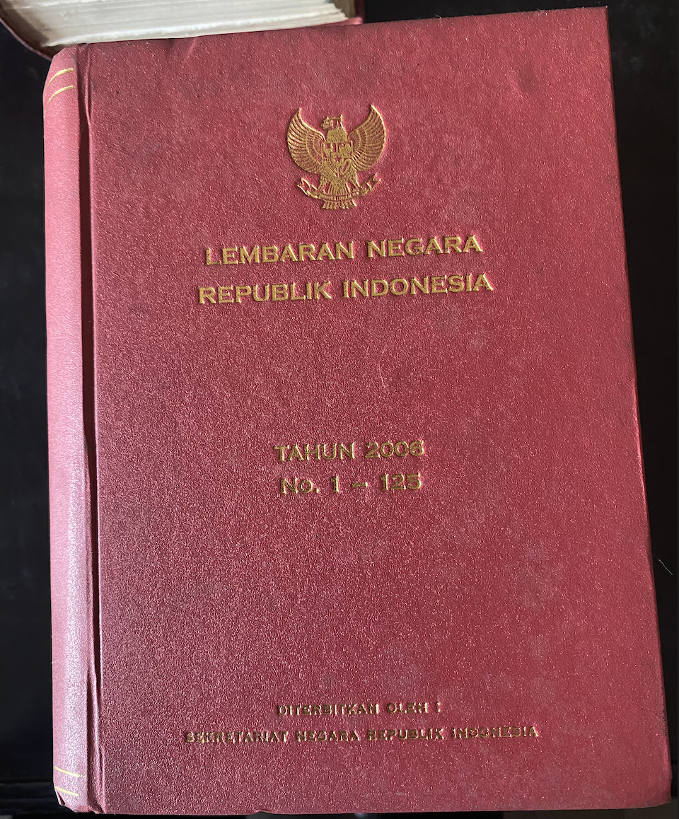 Cover Lembaran Negara Republik Indonesia Tahun 2006 No. 1-125