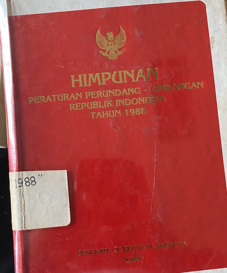 Cover Himpunan Peraturan Perundang-Undangan Republik Indonesia Tahun 1988