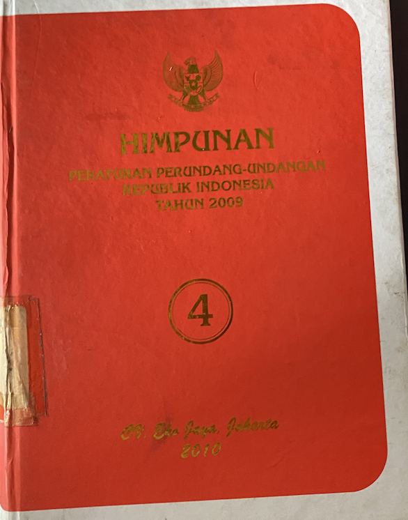 Cover Himpunan Peraturan Perundang-Undangan Republik Indonesia Tahun 2009