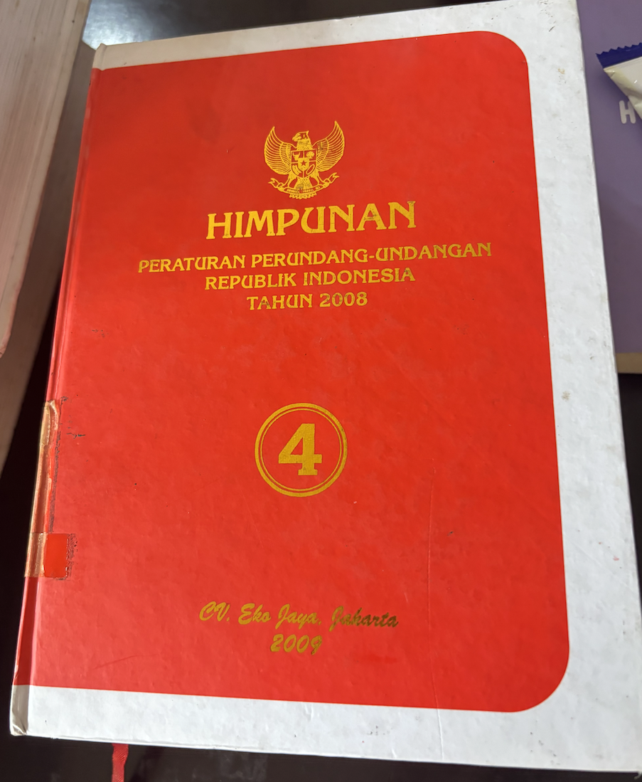 Cover Himpunan Peraturan Perundang-Undangan Republik Indonesia Tahun 2008
