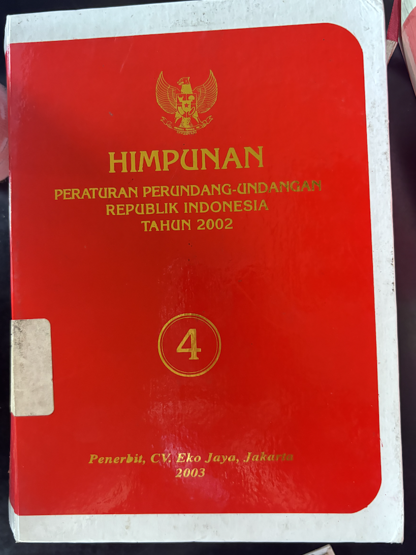 Cover Himpunan Peraturan Perundang-Undangan Republik Indonesia Tahun 2002