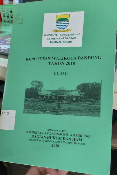 Cover Keputusan Walikota Bandung Tahun 2010 Jilid II