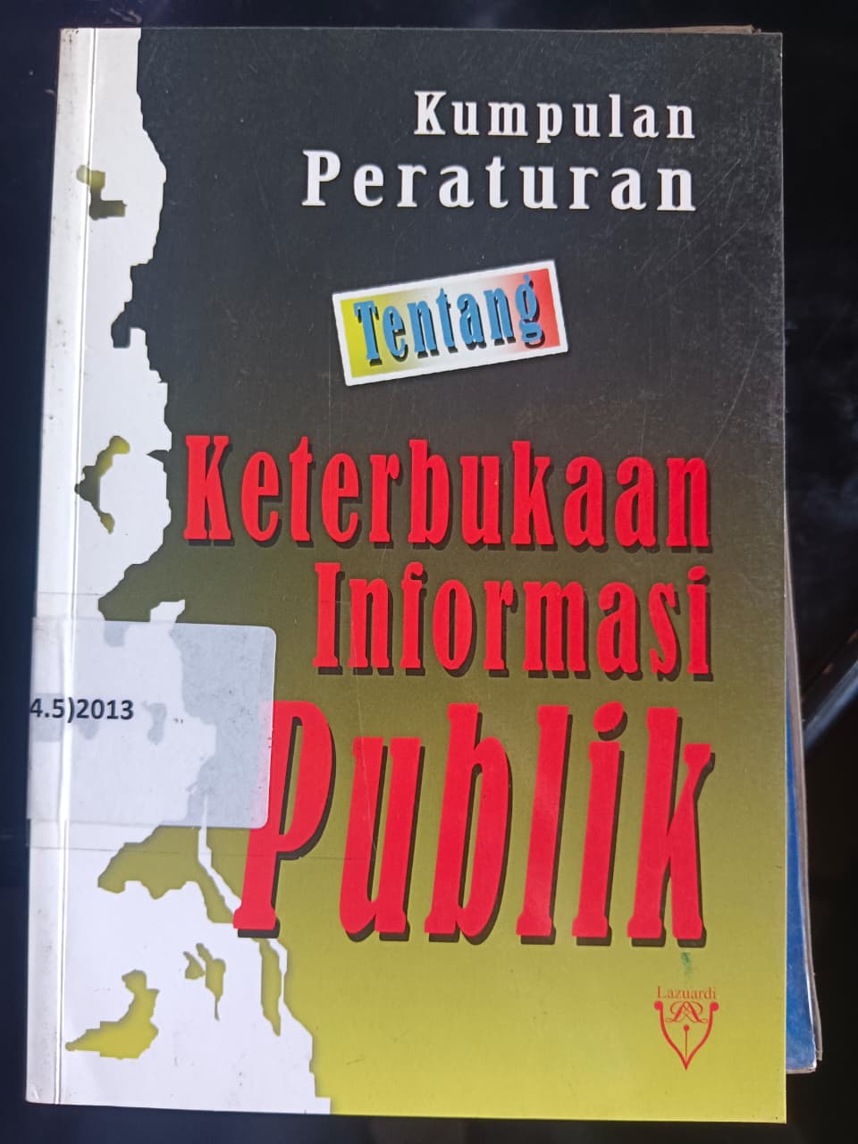 Cover Kumpulan Peraturan Tentang Keterbukaan Informasi Publik