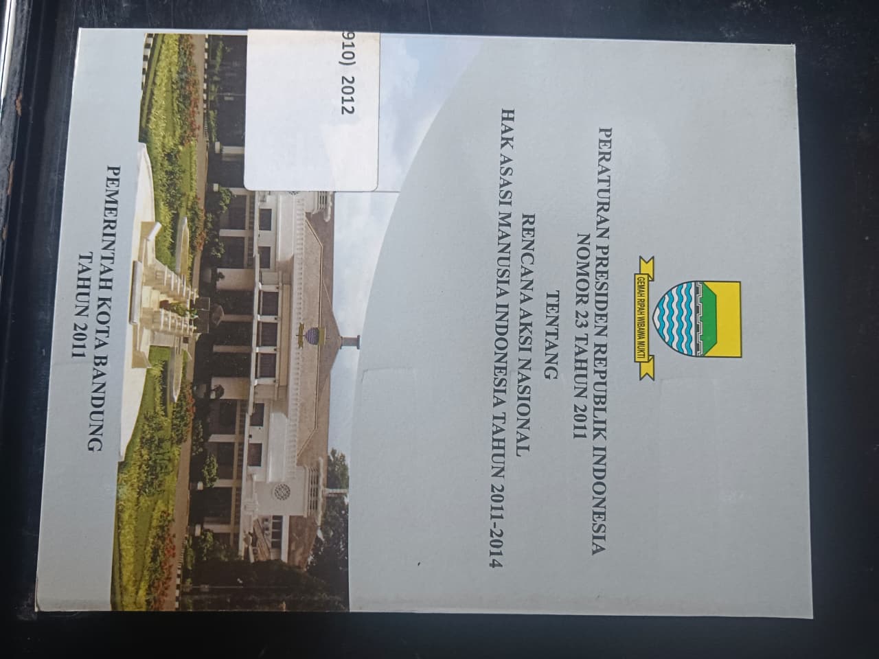 Cover Peraturan Presiden Republik Indonesia Nomor 23 Tahun 2011 Tentang Rencana Aksi Nasional Hak Asasi Manusia Indonesia Tahun 2011-2024