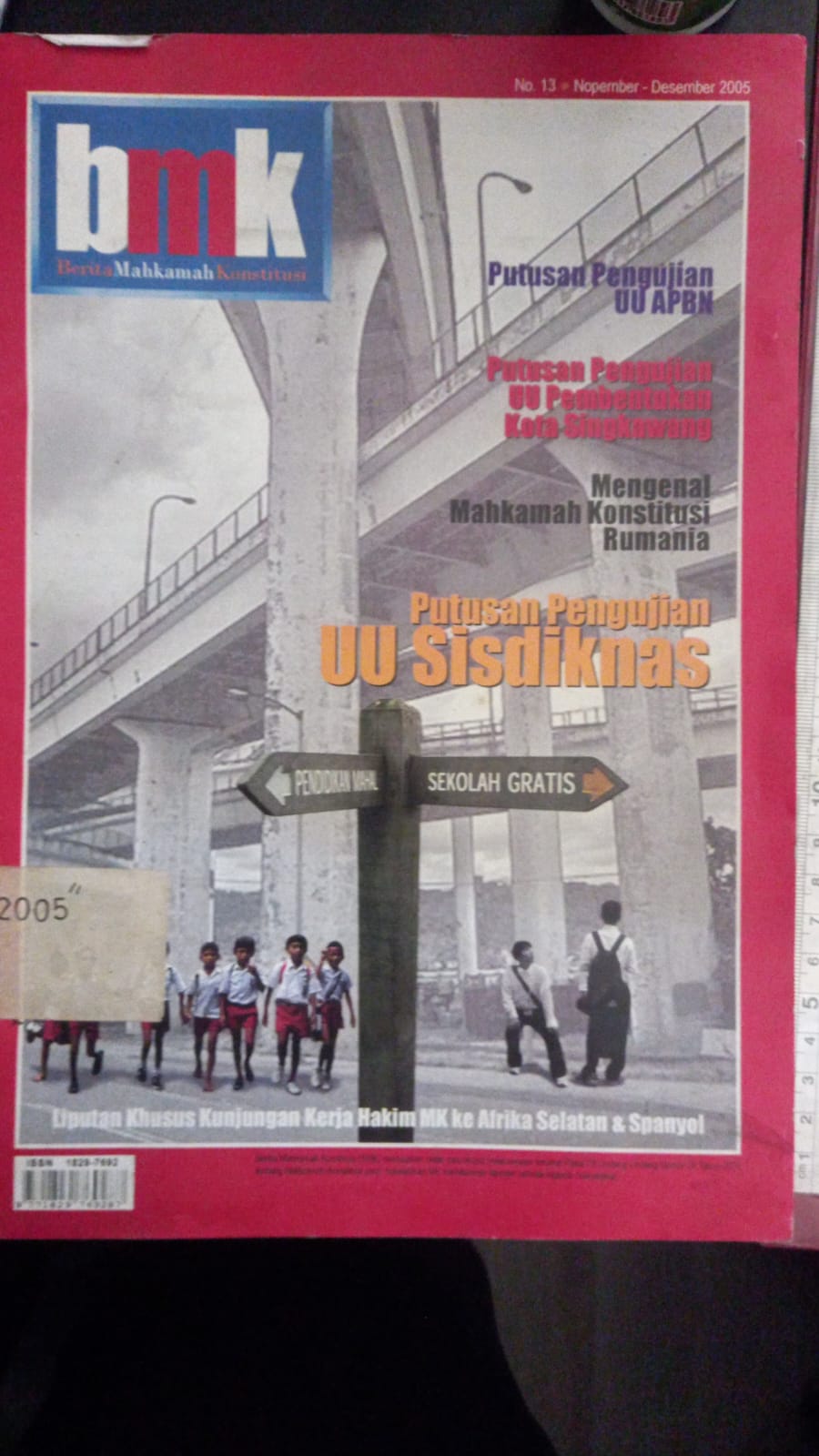 Cover Berita Mahkamah Konstitusi