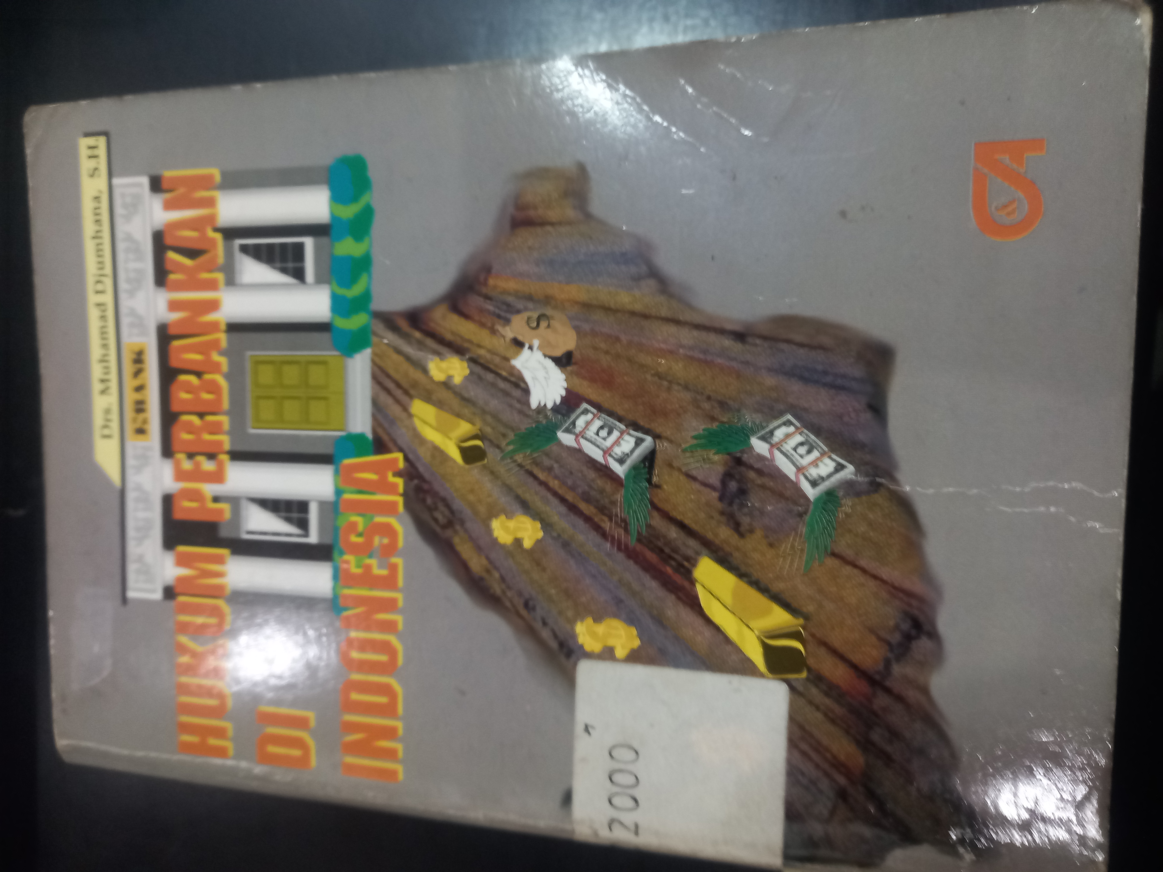 Cover Hukum Perbankan Di Indonesia