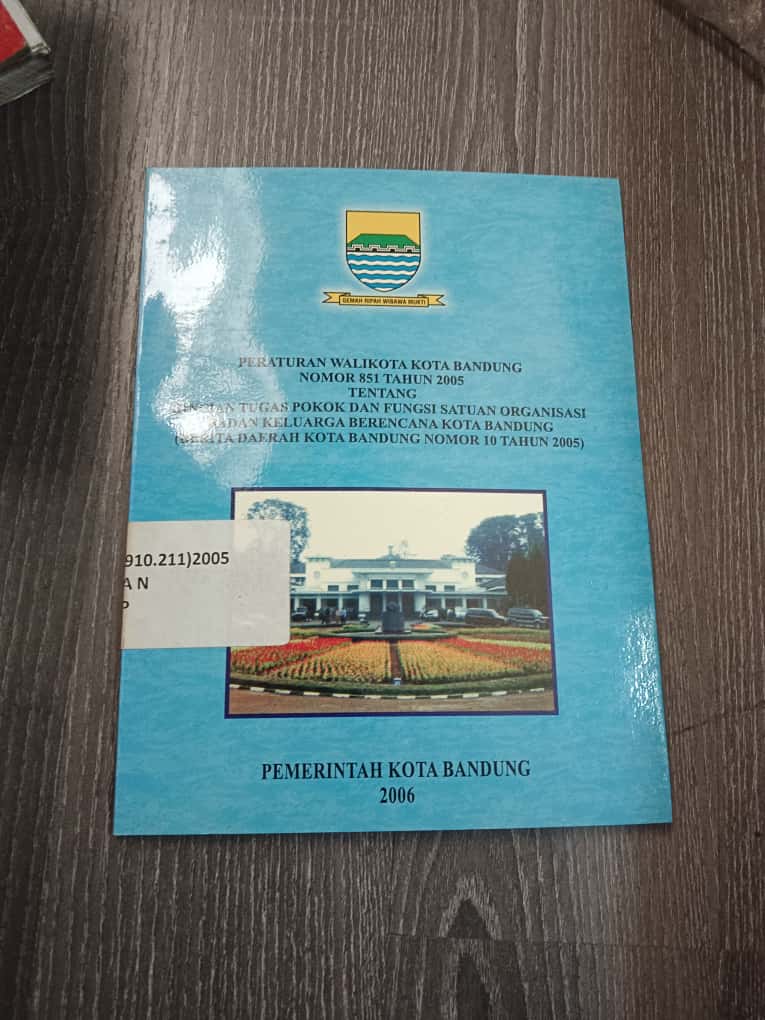 Cover Himpunan Keputusan Walikota Bandung Tahun 2002 Buku I