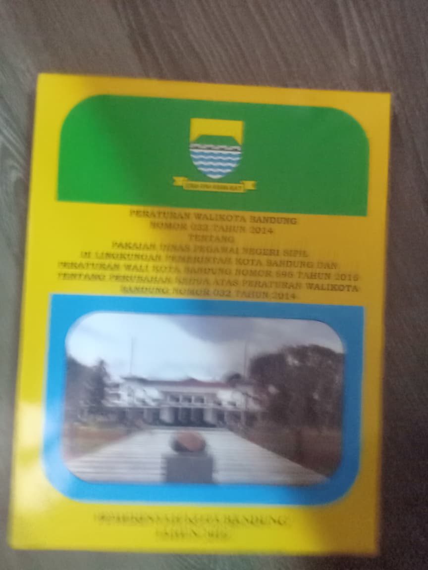 Cover Peraturan Walikota Bandung Nomor 032 Tahun 2014 Tentang Pakaian Dinas Pegawai Negeri Sipil Dilingkungan Pemerintah Kota Bandung Dan Peraturan Walikota Bandung Nomor 695 Tahun 2016 Tentang Perubahan