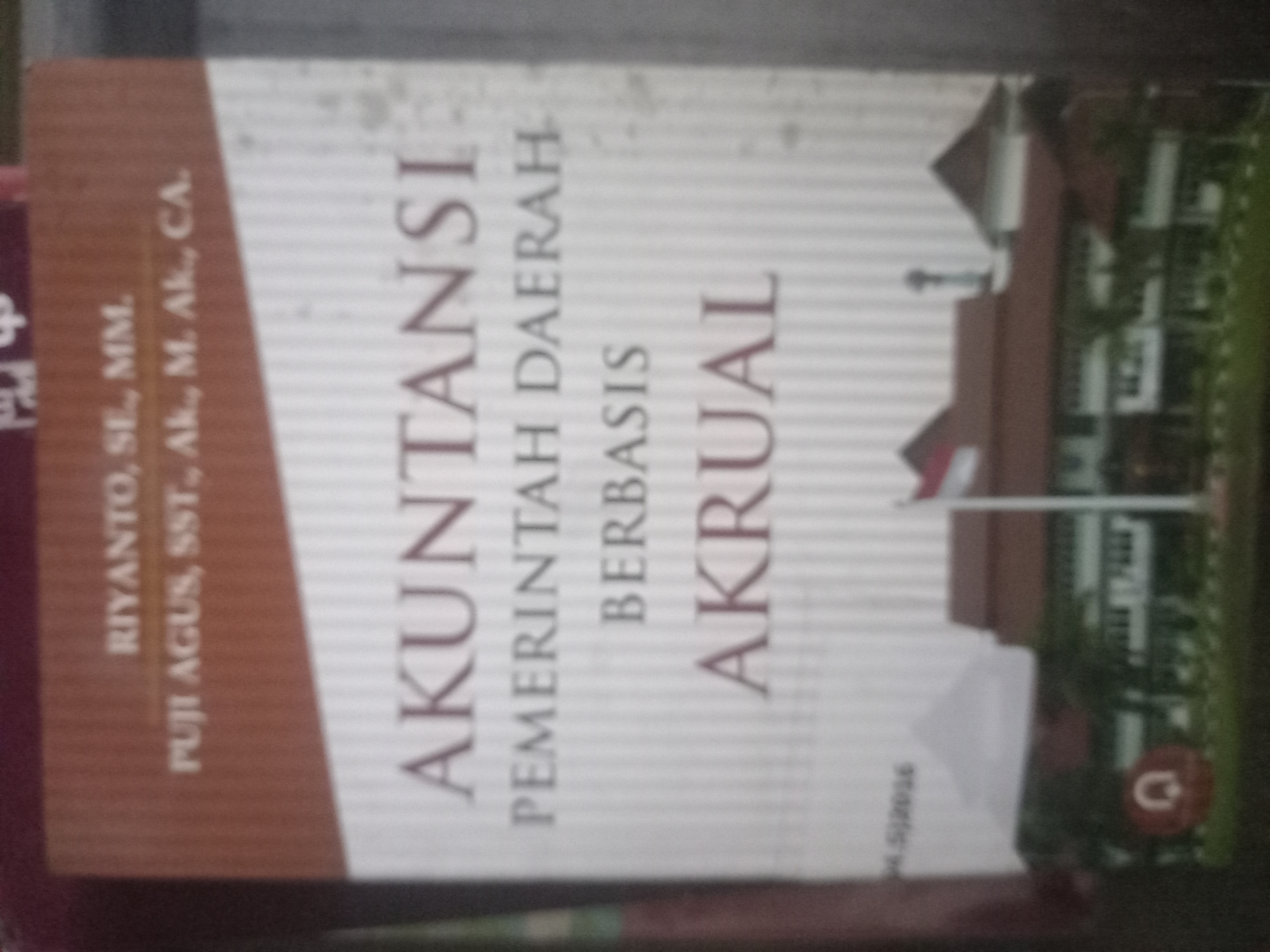 Cover Akuntansi Pemerintah Daerah Berbasis Akrual