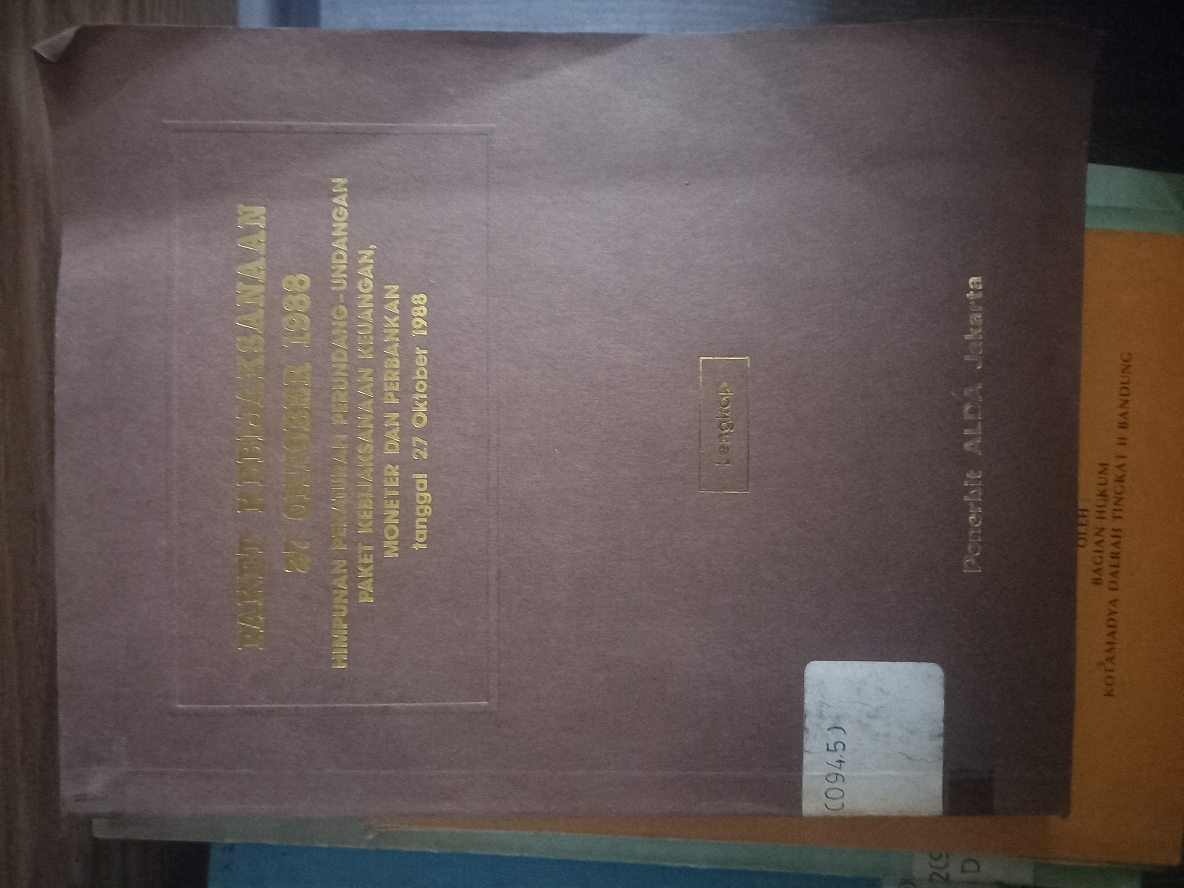 Cover Paket Kebijaksanaan 27 Oktober 1988 Himpunan Peraturan Perundang Undangan