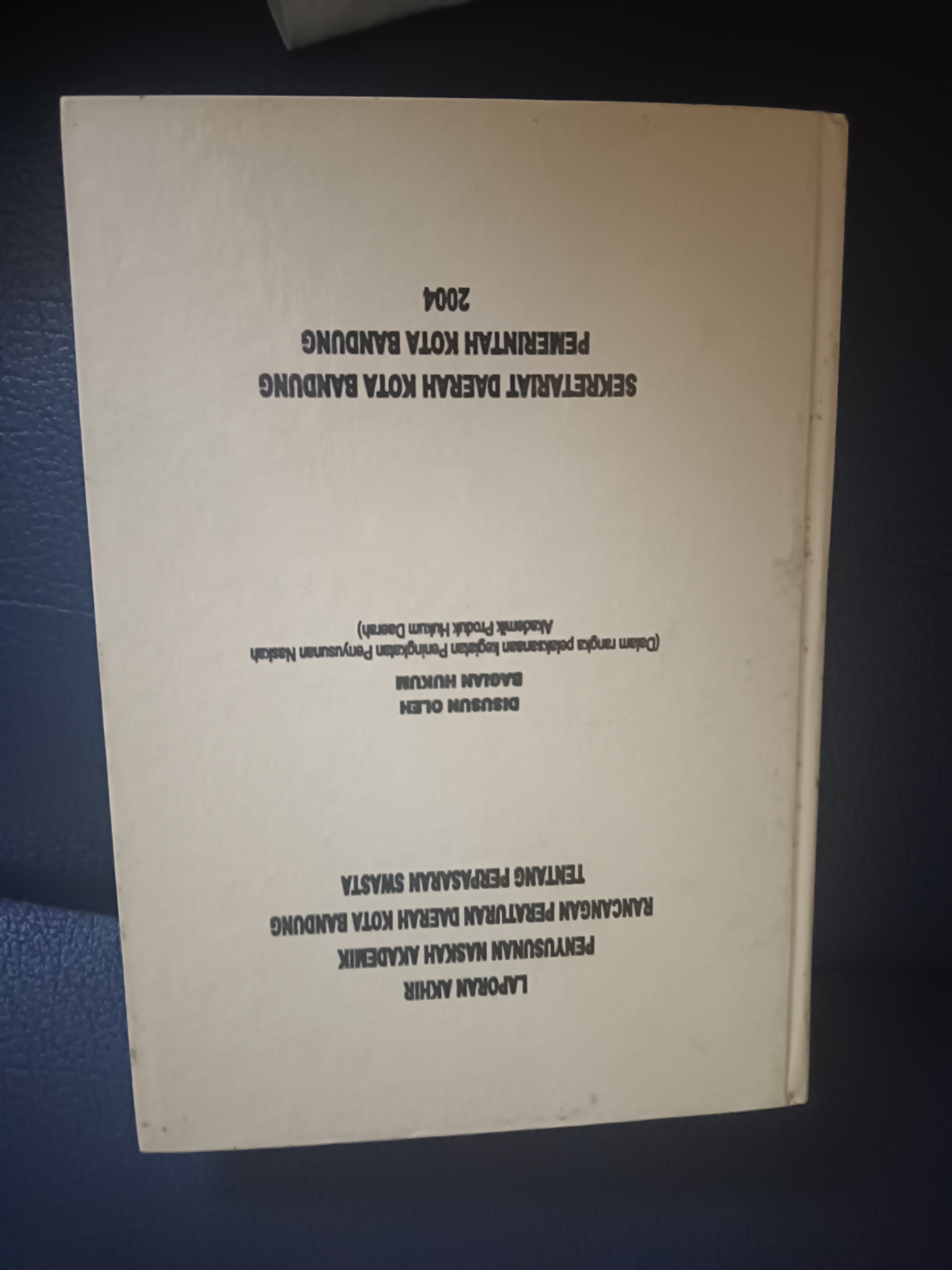 Cover Laporan Akhir Penyusunan Naskah Akademik Rancangan Peraturan Daerah Kota Bandung Tentang Perpasaran Swasta