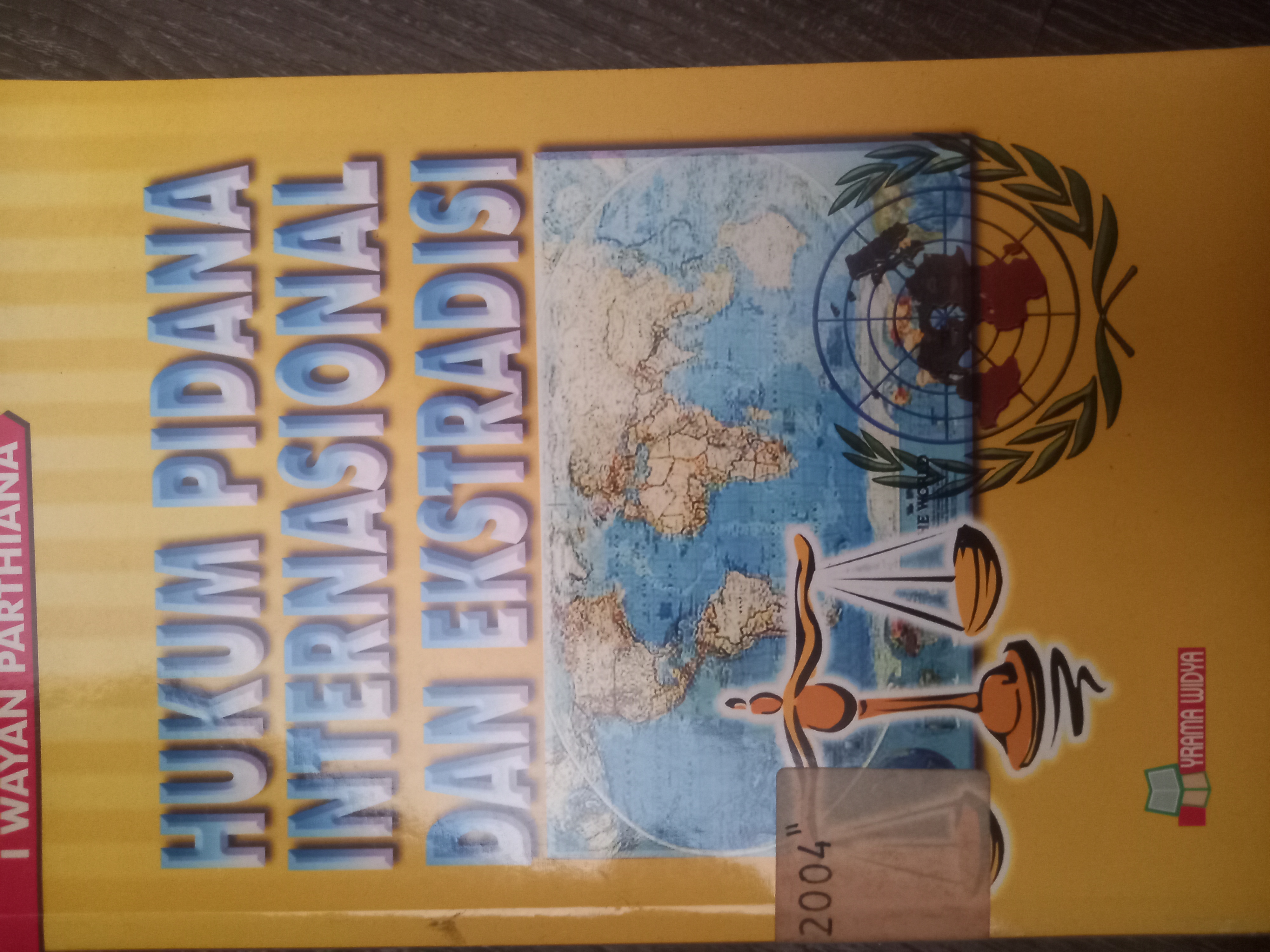 Cover Hukum Pidana Internasional Dan Ekstradisi