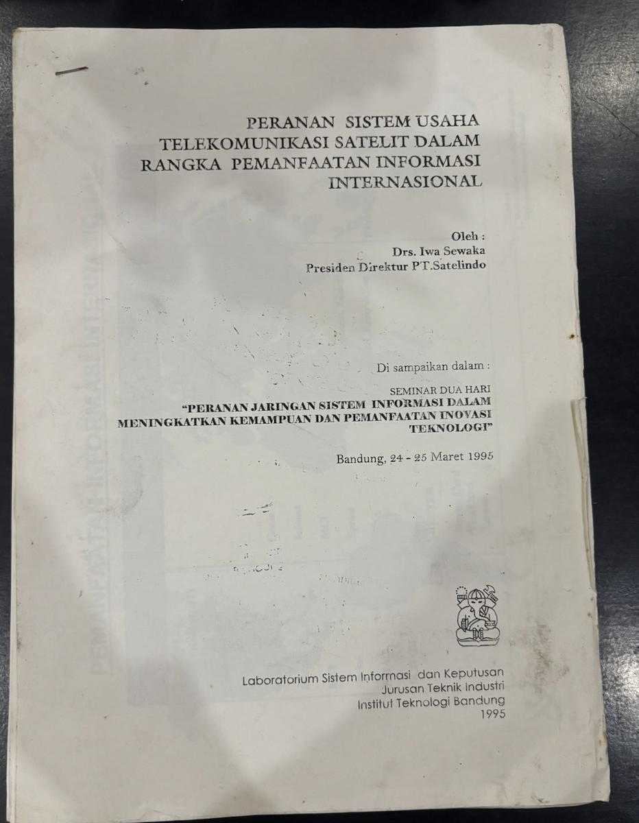 Cover Peranan Sistem Usaha Telekomunikasi Satelit dalam Rangka Pemanfaatan Informasi Internasional