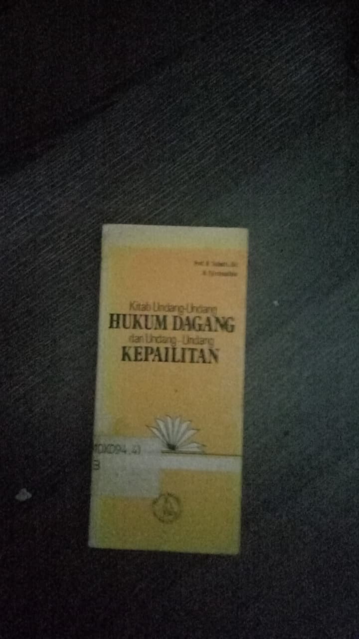 Cover Kitab Undang-undang Hukum Dagang Dan Undang-undang Kepailitan