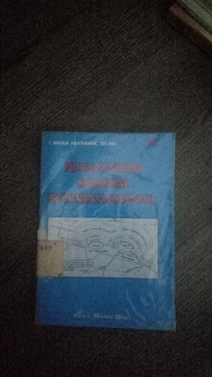 Cover Pengantar Hukum Internasional