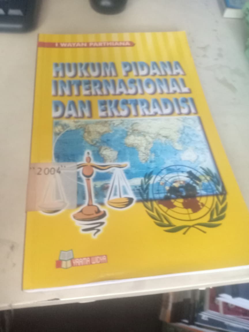 Cover Hukum Pidana Internasional Dan Ekstradisi