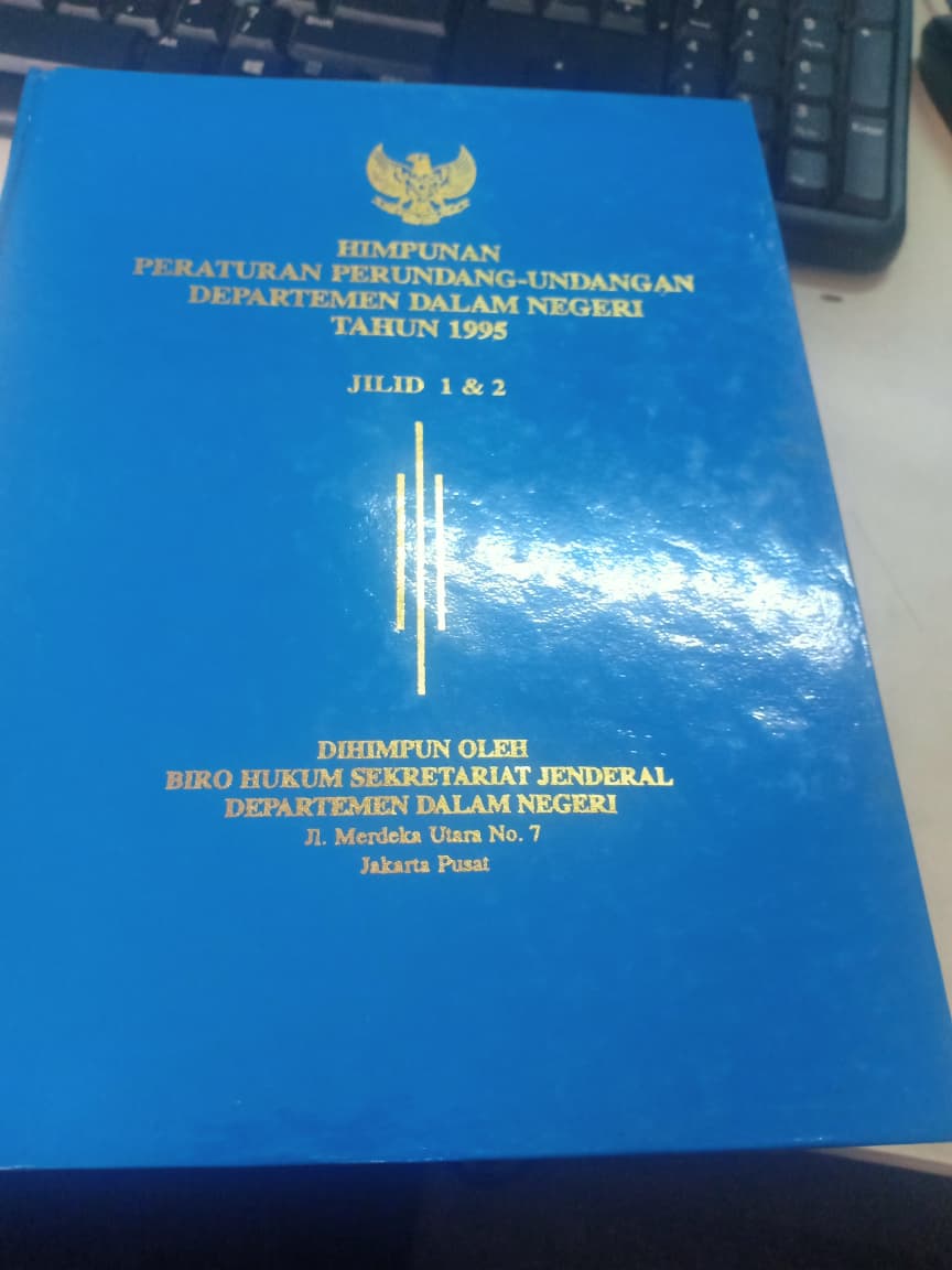 Cover Himpunan Peraturan Perundang-undangan Departemen Dalam Negeri Tahun 1995 Jilid 1&2
