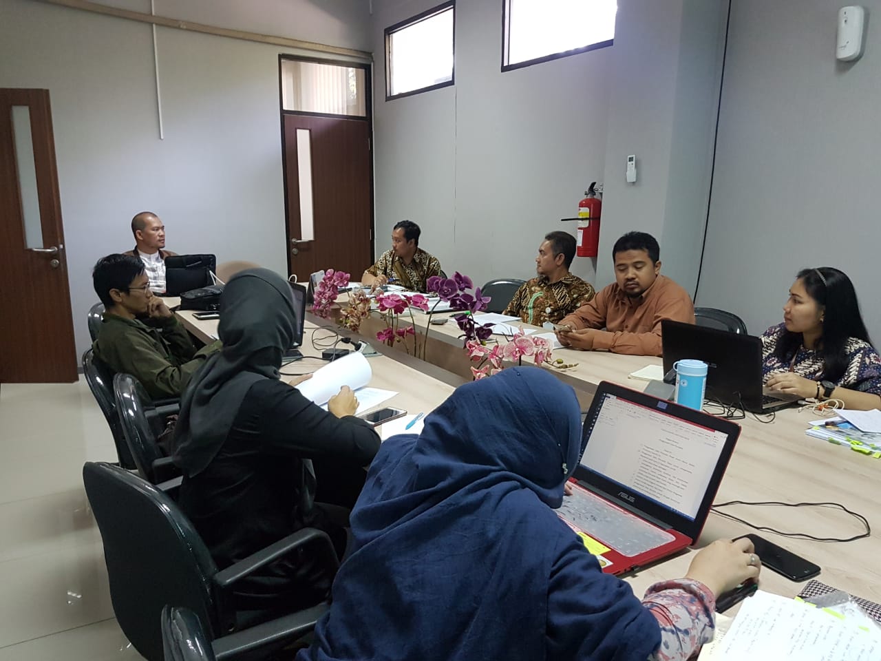 Preview Rapat pembahasan finalisasi asistensi Raperda tentang perusahaan umum daerah pasar Juara Kota Bandung, 31 Mei 2019